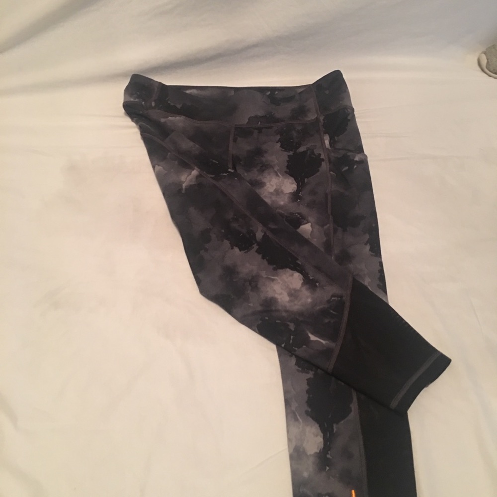 Lucy watercolor crop leggings